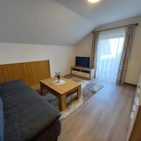 Feichter Апартаменты Gersdorf